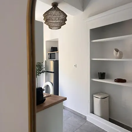 Charmant Appartement Lägenhet *