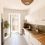Charmant Appartement * Bastia (Corsica)